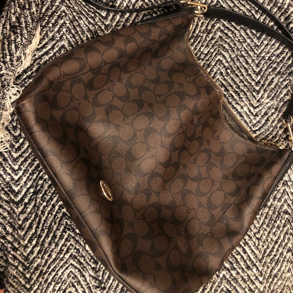 Authentic coach large crossbody